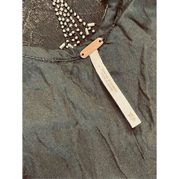 Free People Black Embellished Gauze Peasant Beads Sleeveless Tank Blouse XS NWOT - Picture 6 of 12